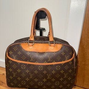 Louis Vuitton Monogram Deauville Bag